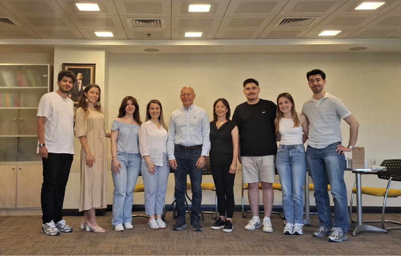 Burs Öğrencilerimizin Mezuniyet Sevincini Paylaştık